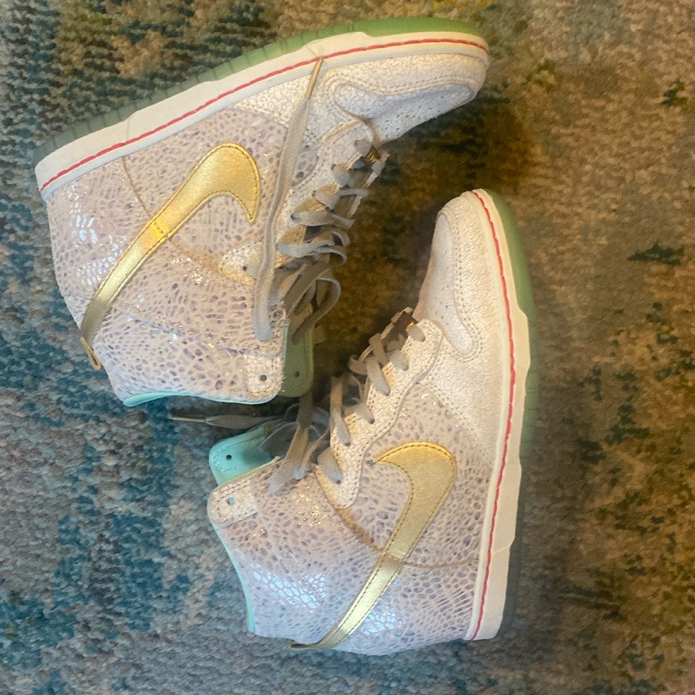 Nike Sky High Wedge sneakers in immaculate condition